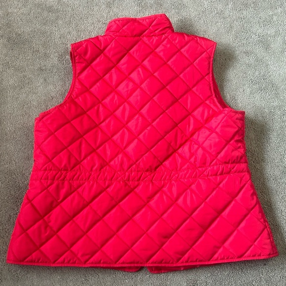St. Johns Bay Red Gold Accent Puffer Vest Full Zip Front Pockets Woman’s Size 1X - Picture 7 of 10